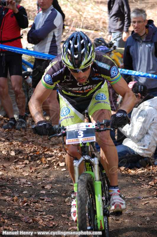 003_1-Jose Antonio Hermida